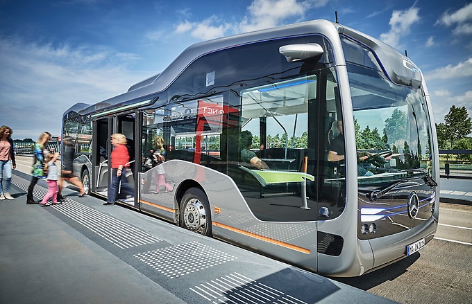 mercedes_benz_future-bus